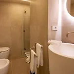 Lagrange Suites, Nel Punto Esclusivo Di *