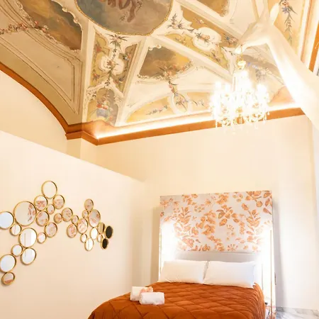 Lagrange Suites, Nel Punto Piu Esclusivo Di *