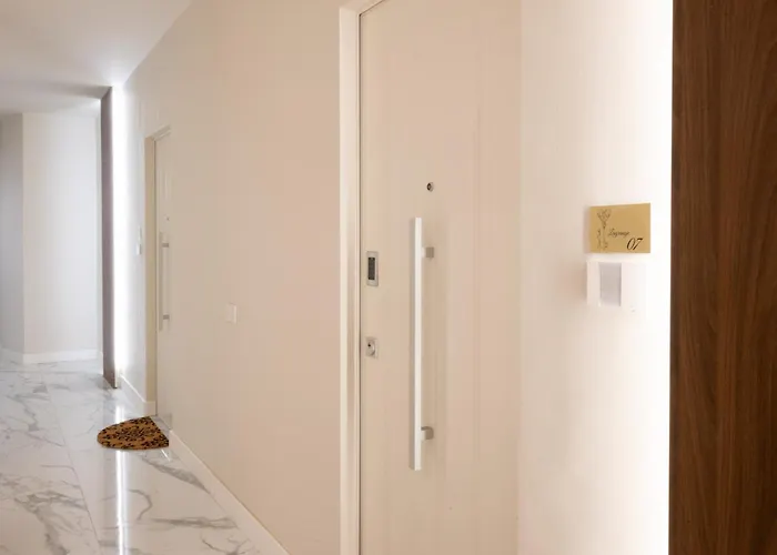 Lagrange Suites, Nel Punto Piu Esclusivo Di