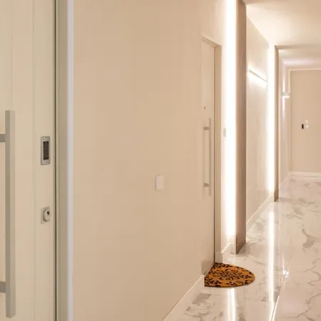 Lagrange Suites, Nel Punto Piu Esclusivo Di * Turyn