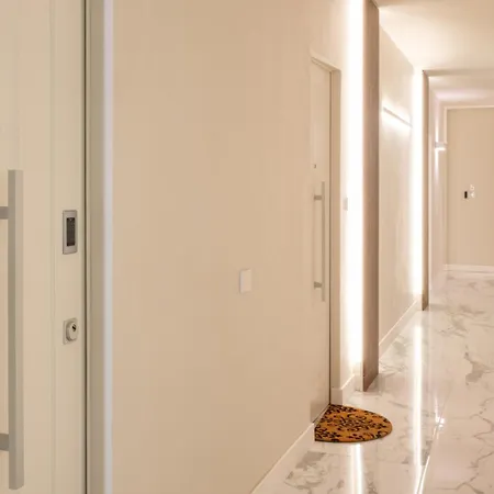 Lagrange Suites, Nel Punto Piu Esclusivo Di Apartament Turyn